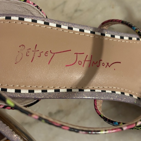 Designer Betsey Johnson Strappy Fancy Open Toe Elegant Heels Emblished Strap - Picture 10 of 13